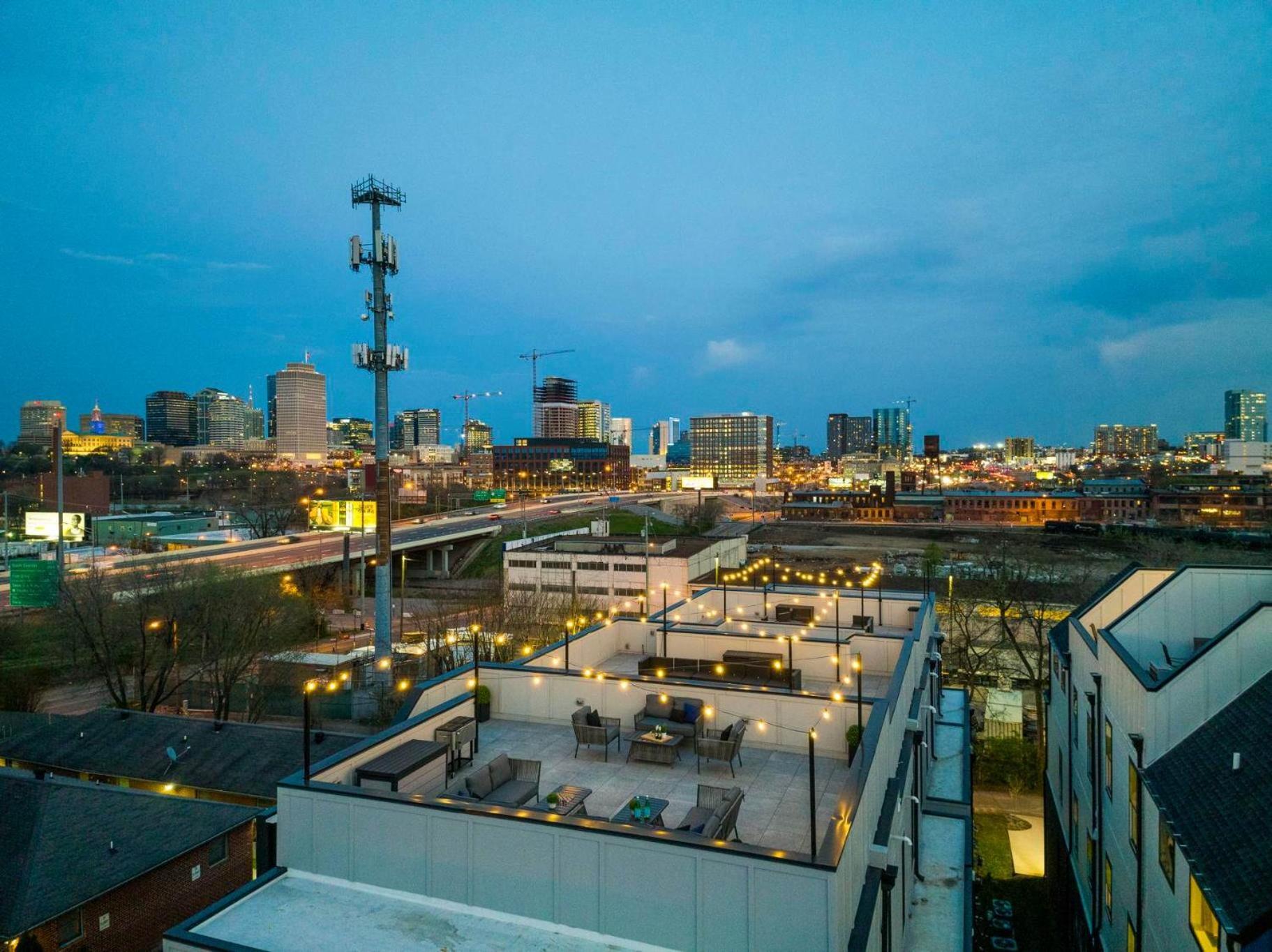 The Ireland - Rooftop Views, 9 Min To Broadway Villa Nashville Exterior foto